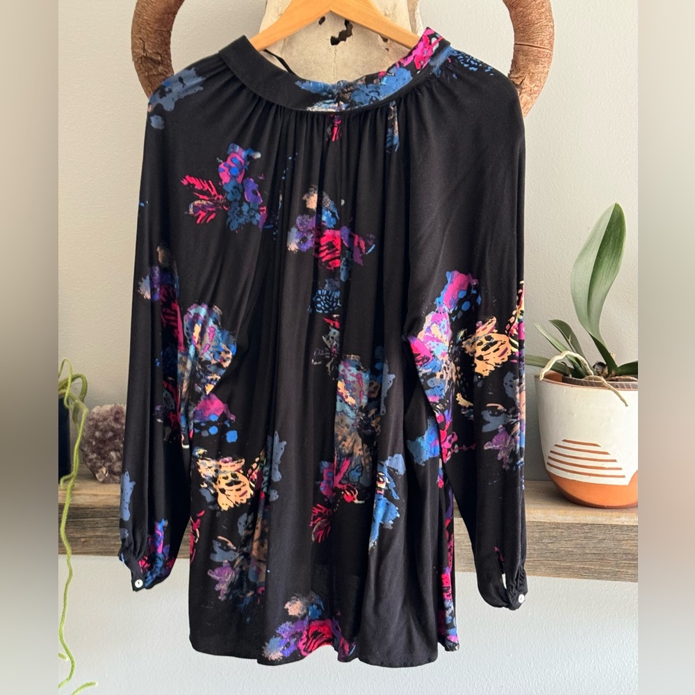 Free People Floral button up Flowy Tunic - Picture 2 of 3